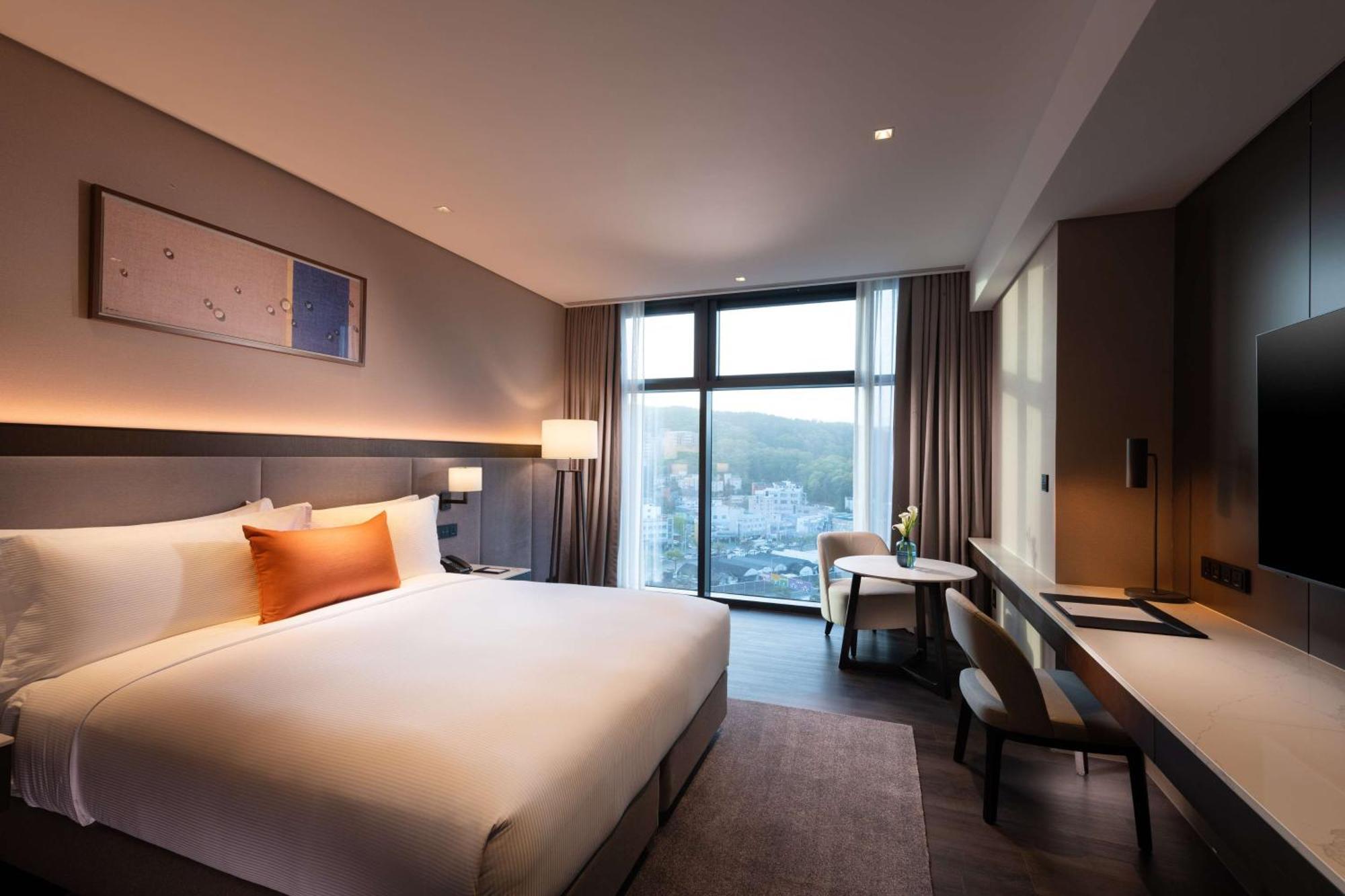 Doubletree By Hilton Seoul Pangyo Hotel Seongnam Eksteriør billede
