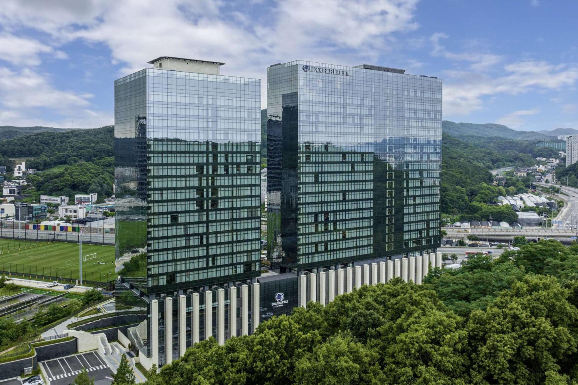 Doubletree By Hilton Seoul Pangyo Hotel Seongnam Eksteriør billede